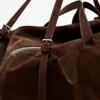 Maxi-Reisetasche aus Wildleder Maxi-Reisetasche aus Wildleder
