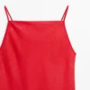 Midi-Kleid aus Leinen mit geradem Ausschnitt Midi-Kleid aus Leinen mit geradem Ausschnitt