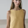 Midi-Kleid aus Leinen mit Neckholder Midi-Kleid aus Leinen mit Neckholder