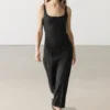 Midi-Kleid aus Leinen mit Trägern Midi-Kleid aus Leinen mit Trägern