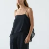 Midi-Kleid mit asymmetrischen Rüschen