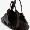 Mittelgroße Patchwork-Tasche aus Wildleder Mittelgroße Patchwork-Tasche aus Wildleder