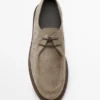 Moc-Toe-Schuhe aus geteiltem Wildleder Moc-Toe-Schuhe aus geteiltem Wildleder