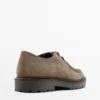 Moc-Toe-Schuhe aus geteiltem Wildleder Moc-Toe-Schuhe aus geteiltem Wildleder