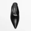 Mules mit Keilabsatz