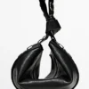 Nappaleder-Tasche mit Ösen Nappaleder-Tasche mit Ösen