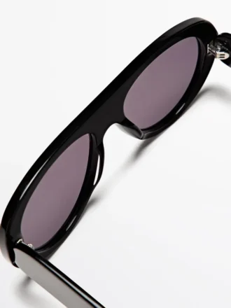 Ovale Sonnenbrille