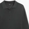 Polo-Kleid aus kontrastierendem Strick Polo-Kleid aus kontrastierendem Strick