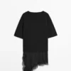 Pullover mit kontrastierenden Spitzendetails Pullover mit kontrastierenden Spitzendetails
