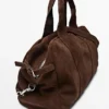 Reisetasche aus Wildleder Reisetasche aus Wildleder