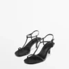 Riemchensandalen mit mittlerem Absatz Riemchensandalen mit mittlerem Absatz