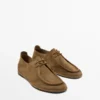 Schnürschuhe aus weichem Leder