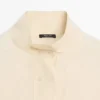 Seidenhemd mit Knopfdetails