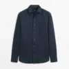 Slim-Fit-Hemd aus 100 % Leinen Slim-Fit-Hemd aus 100 % Leinen