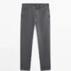 Slim-Fit-Jeans