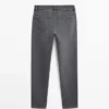 Slim-Fit-Jeans
