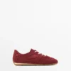Sneaker aus Spaltleder mit Details Sneaker aus Spaltleder mit Details