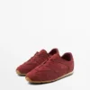 Sneaker aus Spaltleder mit Details Sneaker aus Spaltleder mit Details