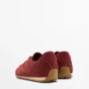 Sneaker aus Spaltleder mit Details Sneaker aus Spaltleder mit Details