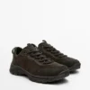 Sportschuhe mit Lederelementen Sportschuhe mit Lederelementen