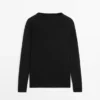 Strickpullover aus Leinen mit V-Ausschnitt