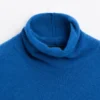 Strickpullover aus Wollmischung mit hohem Kragen