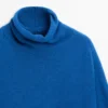 Strickpullover aus Wollmischung mit hohem Kragen