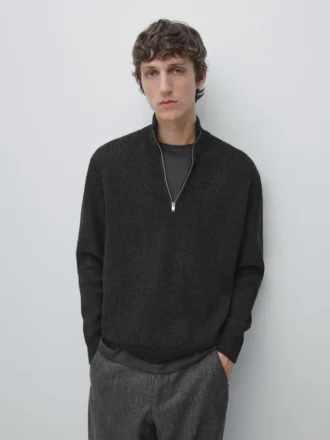 Strickpullover mit Stehkragen und Reißverschluss