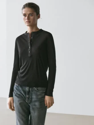 T-Shirt aus Wollmischung mit Henley-Ausschnitt
