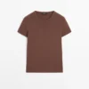 T-Shirt mit kurzen Ärmeln aus Lyocell-Mischung T-Shirt mit kurzen Ärmeln aus Lyocell-Mischung