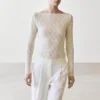 T-Shirt mit U-Boot-Ausschnitt und Spitzendetail