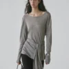 T-Shirts mit Krawatten-Detail