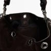 Tasche aus Spaltveloursleder mit Ösen Tasche aus Spaltveloursleder mit Ösen