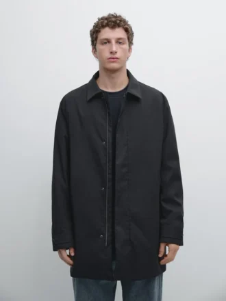 trenchcoat aus wasserabweisendem material 2 330x440 - Trenchcoat aus wasserabweisendem Material