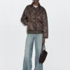 Wasserabweisende Daunenjacke mit Cord-Details Wasserabweisende Daunenjacke mit Cord-Details