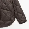 Wasserabweisende Daunenjacke mit Cord-Details Wasserabweisende Daunenjacke mit Cord-Details