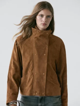 Wildlederjacke mit Knöpfen