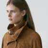 Wildlederjacke mit Knöpfen Wildlederjacke mit Knöpfen