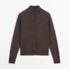 Woll-Cardigan mit hohem Kragen